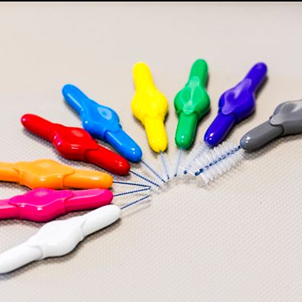 Interdental Brushes Orange - 8 pcs.jpg